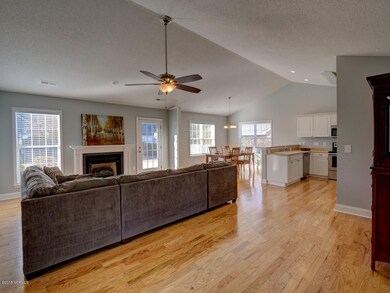 658 Walston Dr, Wilmington, NC 28412 - photo 5