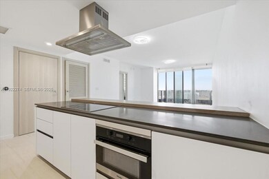 Brickell Flatiron unit 3211, Miami, FL 33131 - photo 6