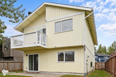 24-Exterior Back-ELKO9239
