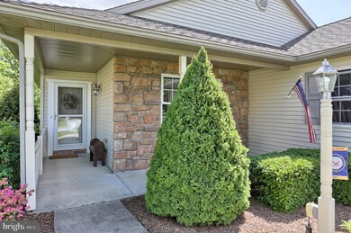 109 Arbor Dr, Myerstown, PA 17067 - photo 3