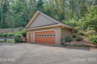 Detached Garage/Workshop