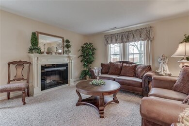 1702 Turning Leaf Dr, Franklin, IN 46131 - photo 3