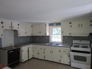 122 Willey Rd, Milton Mills, NH 03852 - photo 4