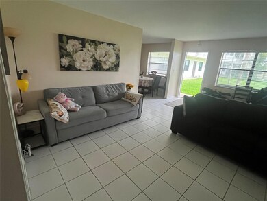 unlisted-address, Dania Beach, FL 33004 - photo 7