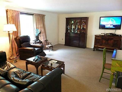 559 Euclid Ave, North Tonawanda, NY 14120 - photo 2