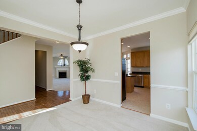 386 Singleton Cir, Warrenton, VA 20186 - photo 7