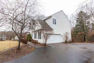 78 Fieldstone Ln, Saunderstown, RI 02874 - photo 7