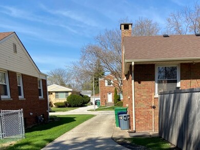 1341 Suffolk Ave, Westchester, IL 60154 - photo 2