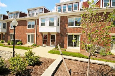 144 Quincy Shore Dr unit 130, Quincy, MA 02171 - photo 2