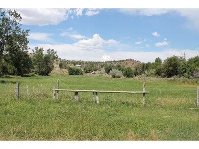 28868 S Fork Rd, Dayville, OR 97825 - photo 3