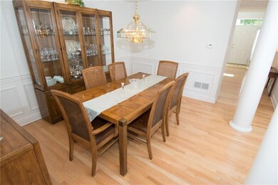 1004 Sheriff's Court Dining Room