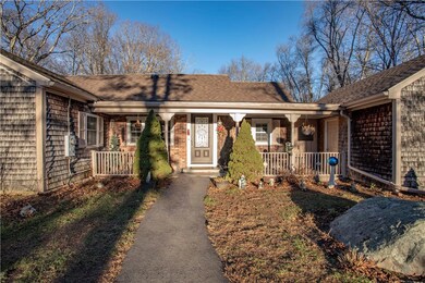 208 Winthrop St, Rehoboth, MA 02769 - photo 3