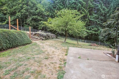 145 Timberline Dr, Castle Rock, WA 98611 - photo 5