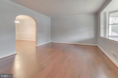 1610 Thetford Rd, Towson, MD 21286 - photo 2