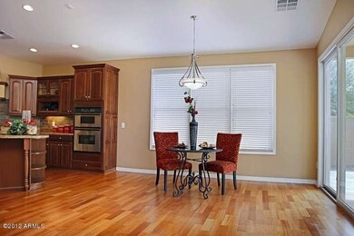 DiningRoom_4915
