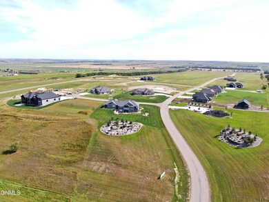 17010 Acadia Dr, Bismarck, ND 58503 - photo 6