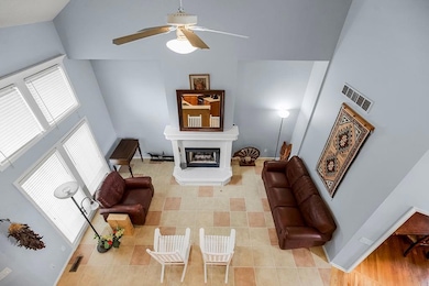 5228 Roundtree St, Shawnee, KS 66226 - photo 3