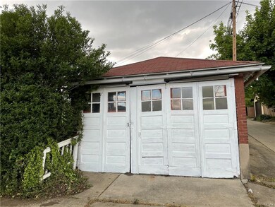 135 S West St, Allentown, PA 18102 - photo 2