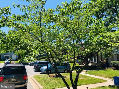 11721 Rosearbor Ct, Germantown, MD 20876 - photo 4