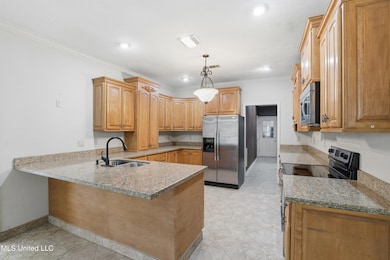 10988 W Commerce St, Hernando, MS 38632 - photo 6