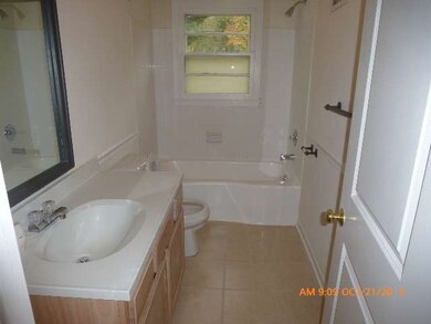 443 Webster St, Batavia, IL 60510 - photo 6