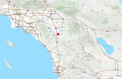 30951 Benton Rd, Winchester, CA 92596 - photo 4