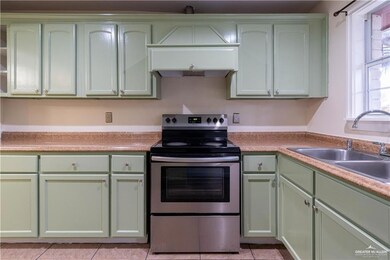 3216 Campanario Cir, Edinburg, TX 78539 - photo 6