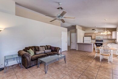 8063 E Des Moines St, Mesa, AZ 85207 - photo 7