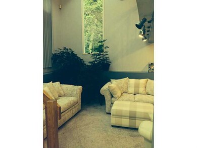 28 Hartford Pike, North Scituate, RI 02857 - photo 4