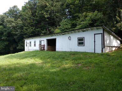 274 Old State Rd, Boyertown, PA 19512 - photo 5