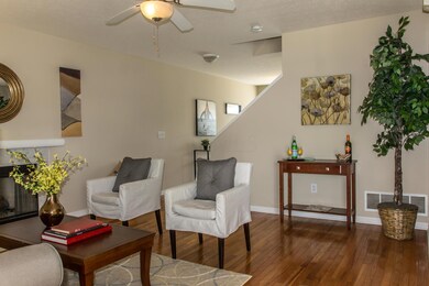 3813 Barkwillow Ln, Columbus, OH 43207 - photo 7