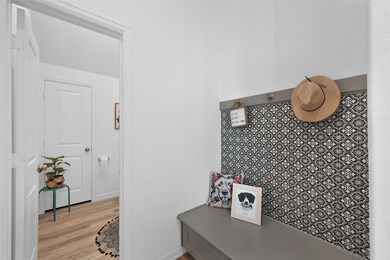 Mud area and first floor 1/2 bath for guests and f
