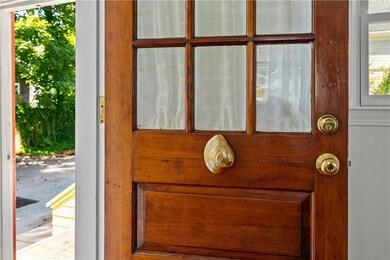 16 Findlay Place, Newport, RI 02840 - photo 5