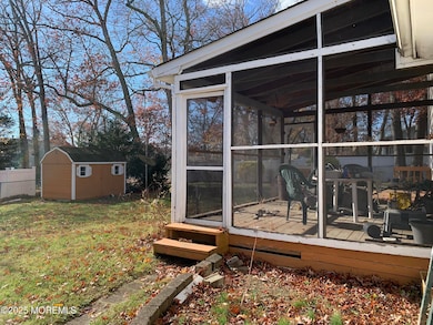 321 Marc Dr, Toms River, NJ 08753 - photo 5