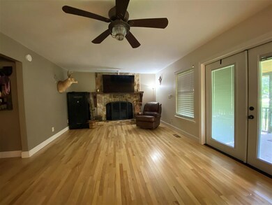 45 Pinewood St, Crawfordville, FL 32327 - photo 6