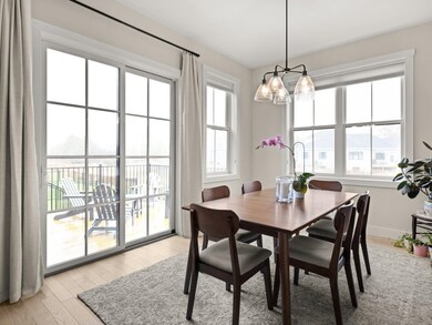 601 Vale Dr, South Burlington, VT 05403 - photo 4