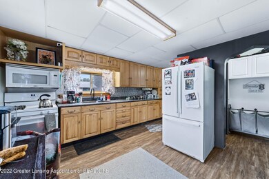 6-web-or-mls-Home-Exposure-3625-Pleasant
