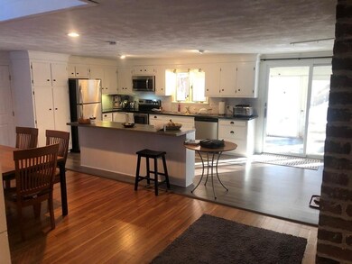 306 Grove St, Wellesley, MA 02482 - photo 3