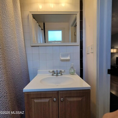 2112 E 18th St, Tucson, AZ 85719 - photo 7