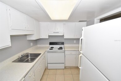 480 Banyon Tree Cir unit 102, Maitland, FL 32751 - photo 4