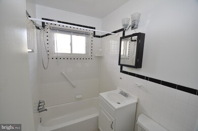 6000 Rosedale Dr, Hyattsville, MD 20782 - photo 6