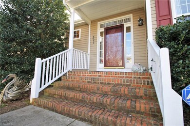 200 Farriers Ln, Jamestown, NC 27282 - photo 2