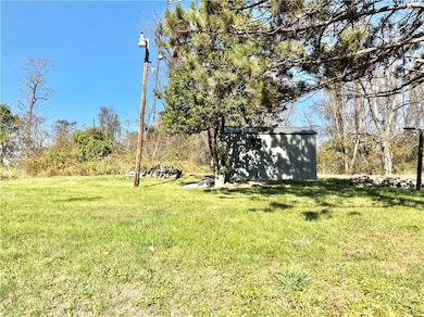 70 Mancha St, Eighty Four, PA 15330 - photo 3