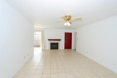 10639 Braes Bend Dr unit C10639, Houston, TX 77071 - photo 7