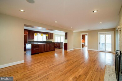 403 Richardson Ct, Harwood, MD 20776 - photo 3