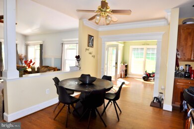 3713 Stonewall Manor Dr, Triangle, VA 22172 - photo 6