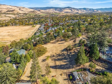 0 Schofield St unit TL7200-TL7100, Ashland, OR 97520 - photo 5