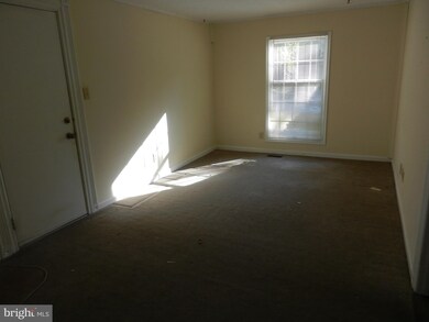 8220 Triple Crown Rd, Bowie, MD 20715 - photo 4