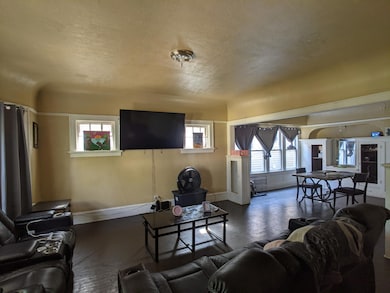 PXL_20250922_183310856