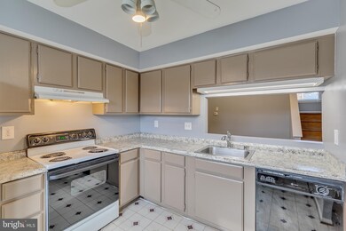 9590 Canterbury Riding, Laurel, MD 20723 - photo 4